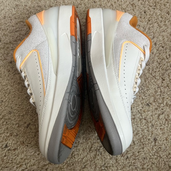 Jordan 2 low - Picture 2 of 5